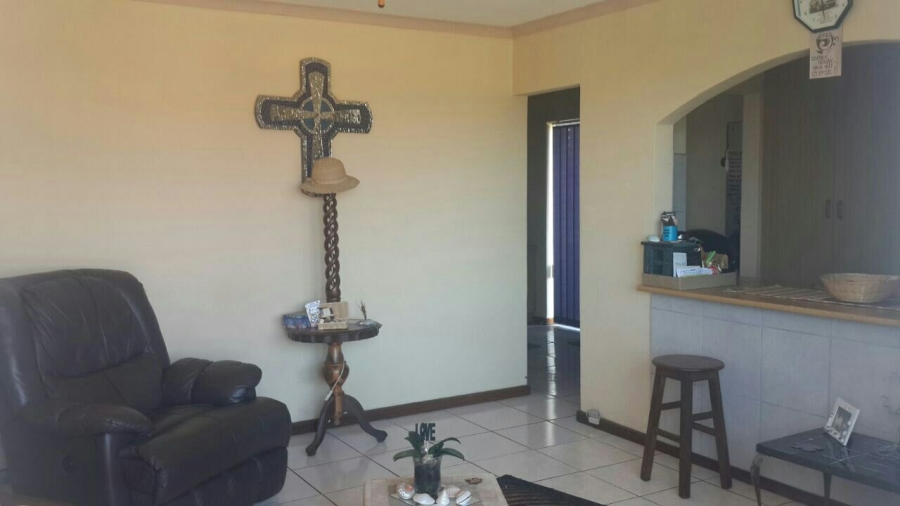 6 Bedroom Property for Sale in Hersham Western Cape